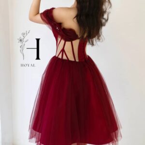 لباس مجلسی کوتاه دکلته تور بورگاندی مدل «رویال»